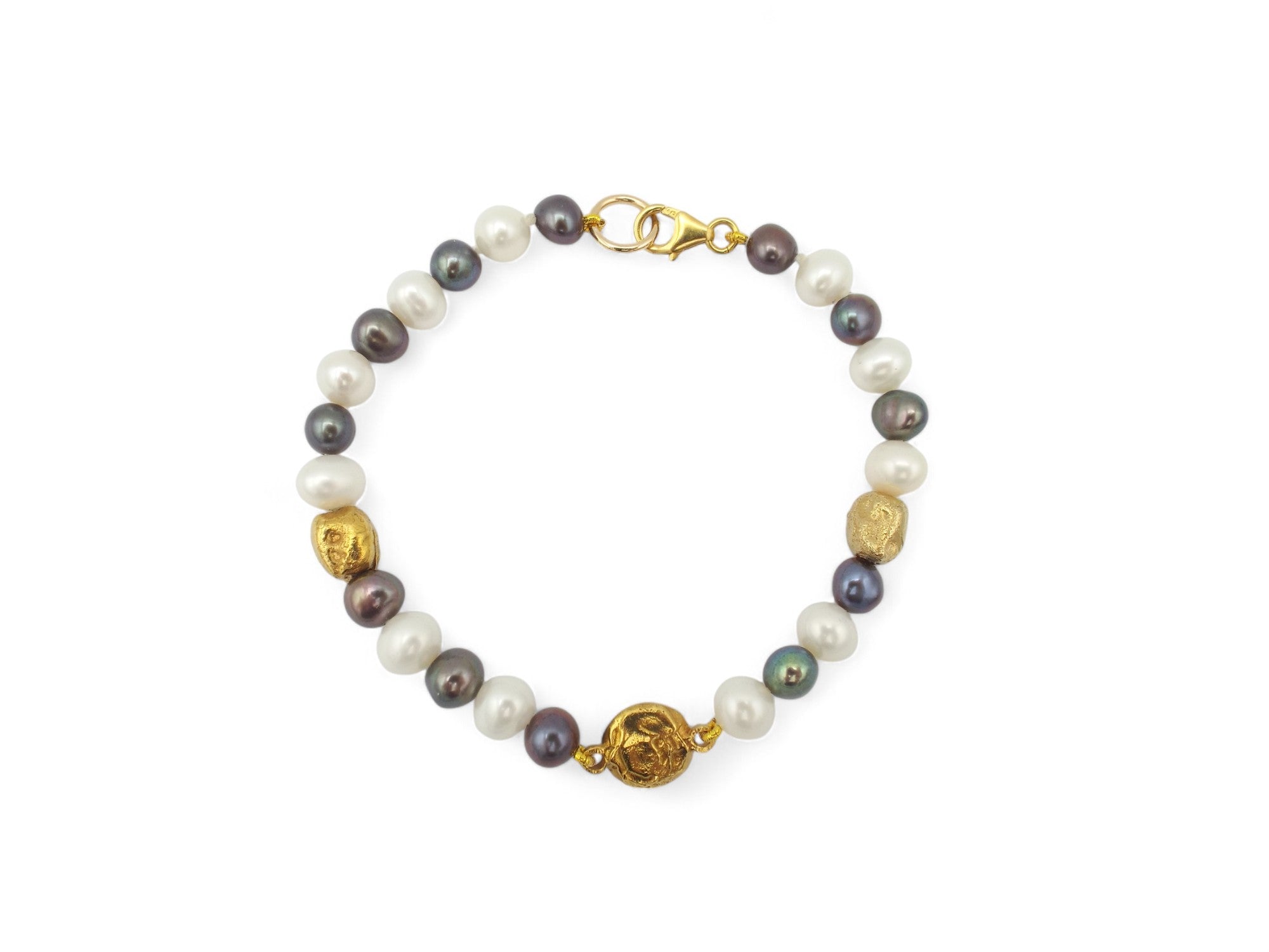 Black and White Freshwater Pearl Bracelet
