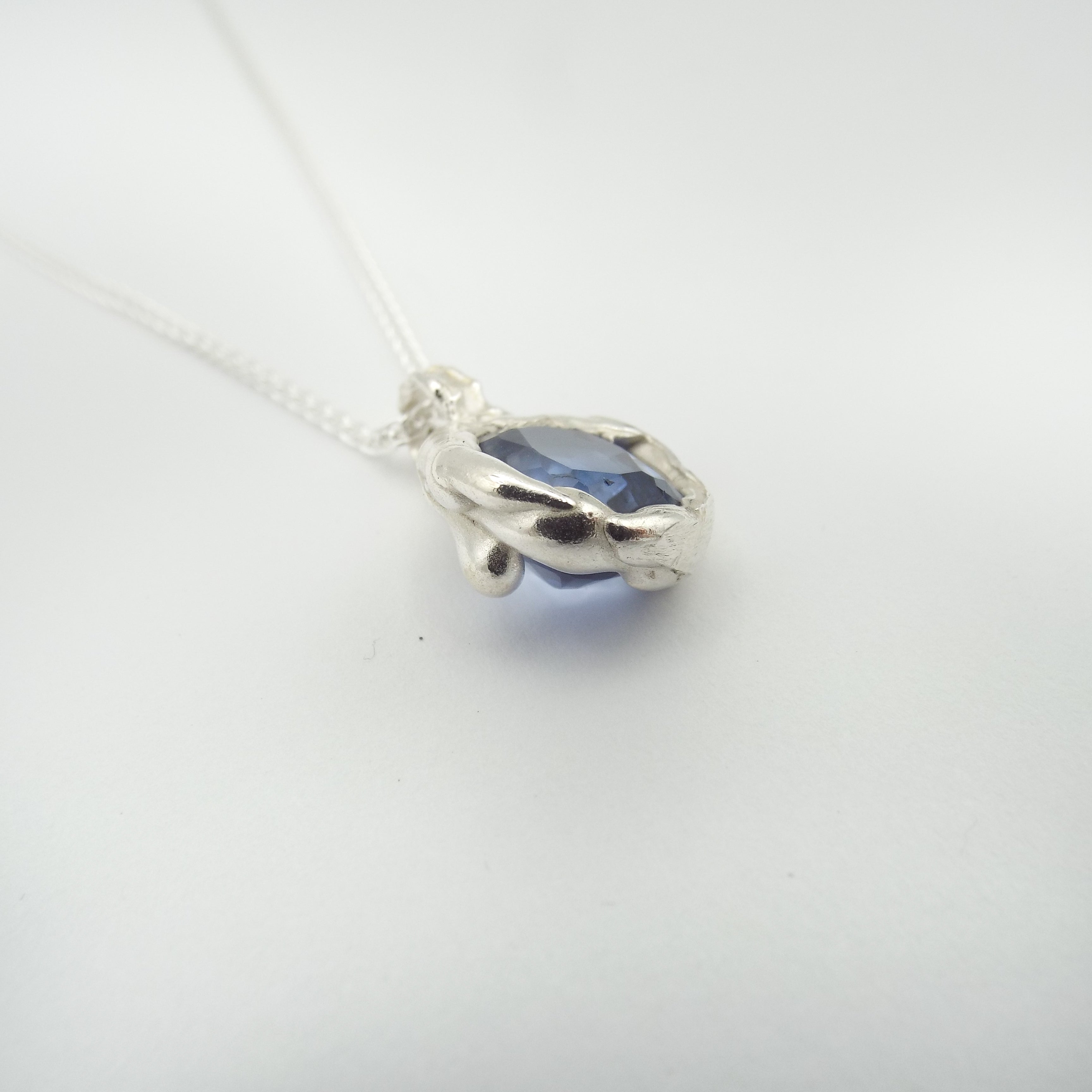Cornflower Blue Sapphire Pendant